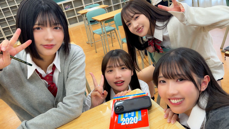 める&ひかり&もあ&ゆみ 無料サンプル動画画像(3) 【令和のハメ撮りライバー.NET】