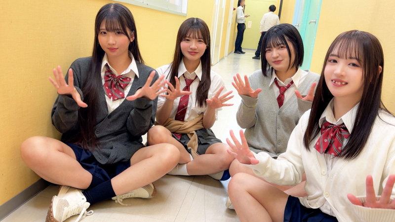 める&ひかり&もあ&ゆみ 無料サンプル動画画像(4) 【令和のハメ撮りライバー.NET】